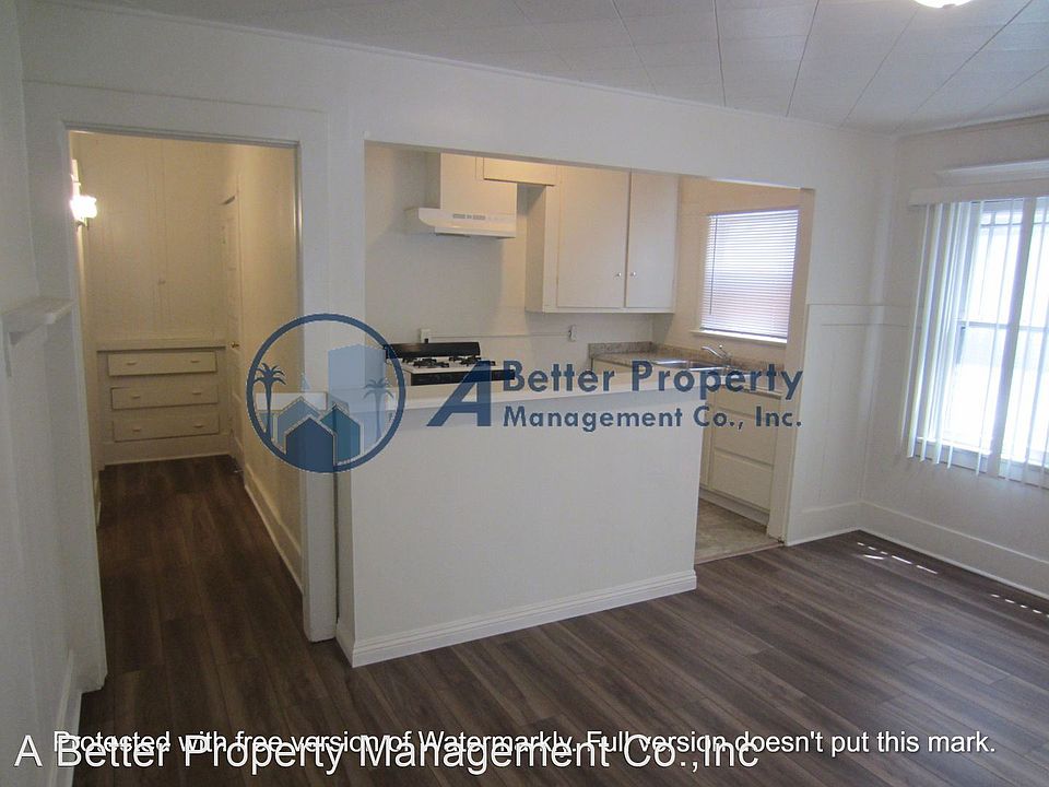 1st image of 642 Chestnut Ave #642
