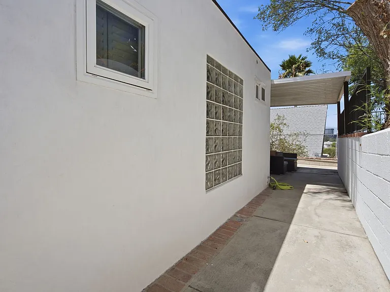 5244 Baza Ave — Photo 32