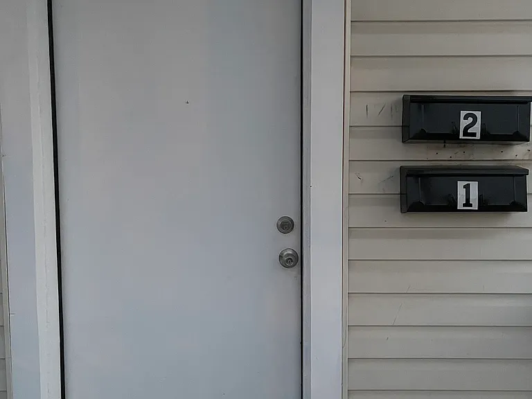1715 Kinney Ave #2 — Photo 25