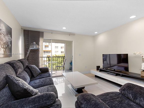 4th image of 201 178th Dr APT 430