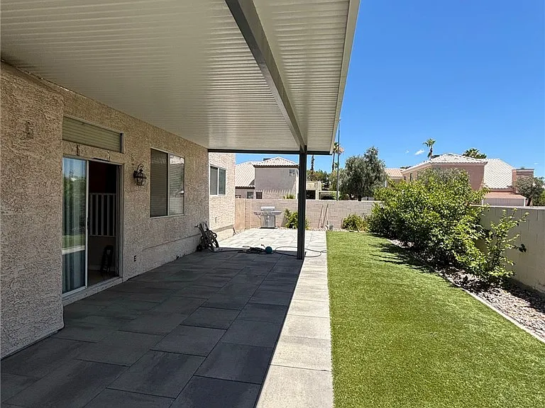 7909 Constantinople Ave — Photo 17