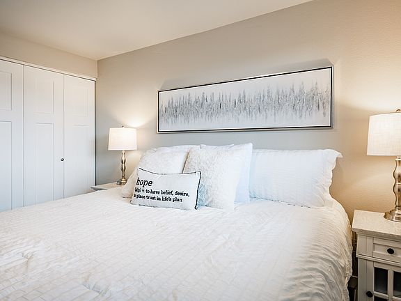 4th image of 7530 Birch Bay Dr Suite 108