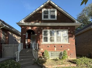 3643 Cuyler Ave, Berwyn, IL 60402