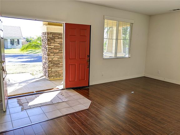 3rd image of 6490 Hunter Rd