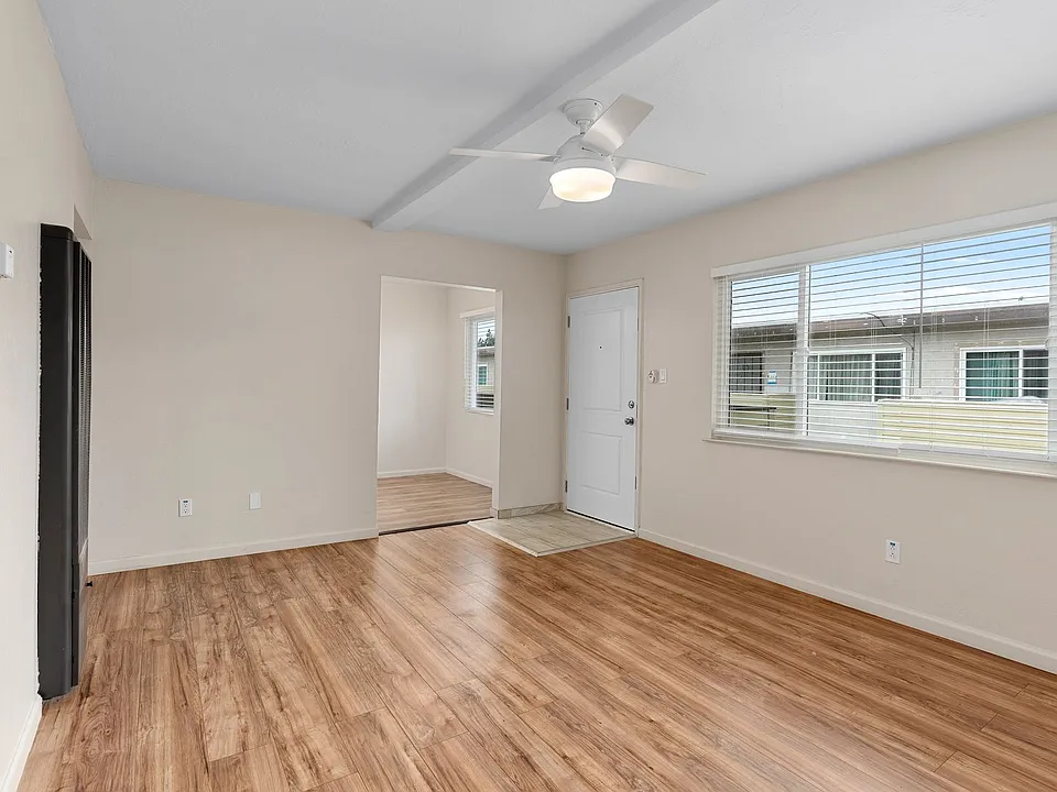 1616 Jefferson Street #1-19