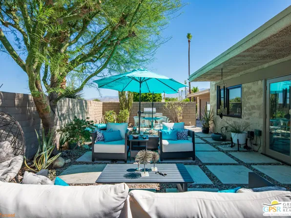 2092 E Sandalwood Dr, Palm Springs, CA 92262