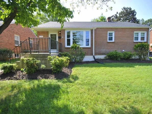 4544 Greenwood Dr, Lynchburg, VA 24502