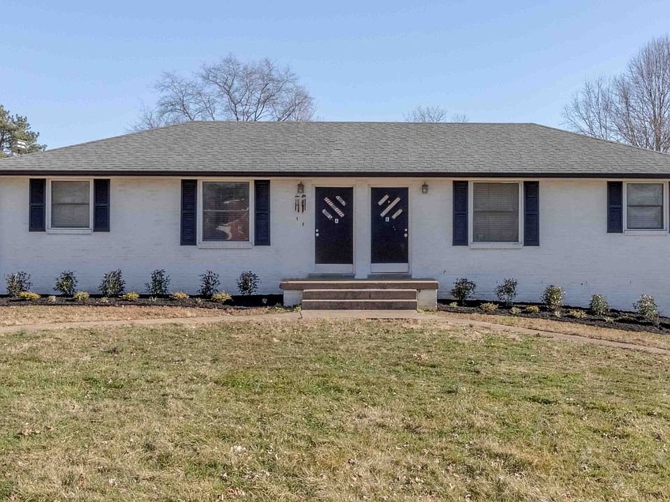Memorial Drive 1860 / 1862 / 1864 1860 Memorial Dr Clarksville TN