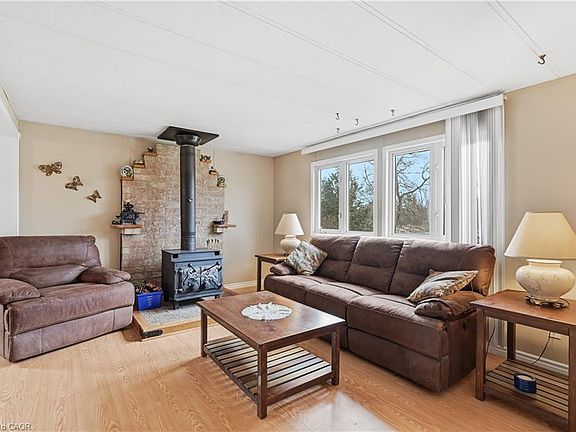 3rd image of 1294 8th Concession Rd #131