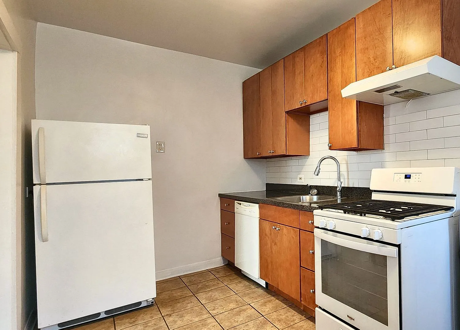 4851 Evans Apartments LLC — Photo 2