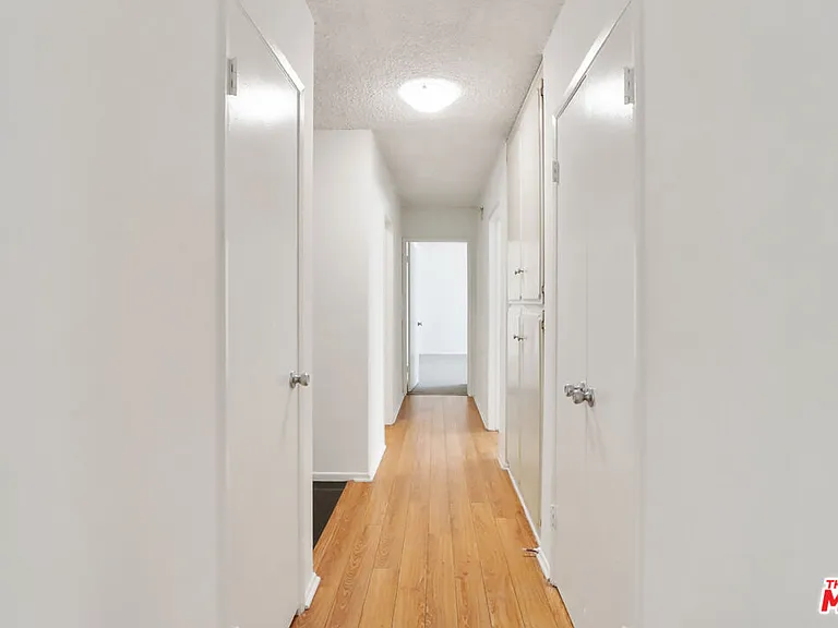 10980 Ohio Ave #101 — Photo 9