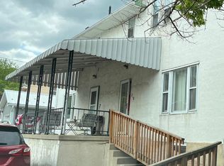 210 Oak St, New Philadelphia, PA 17959