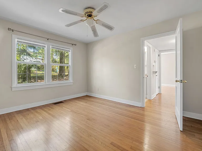 810 N Duval St #A — Photo 18