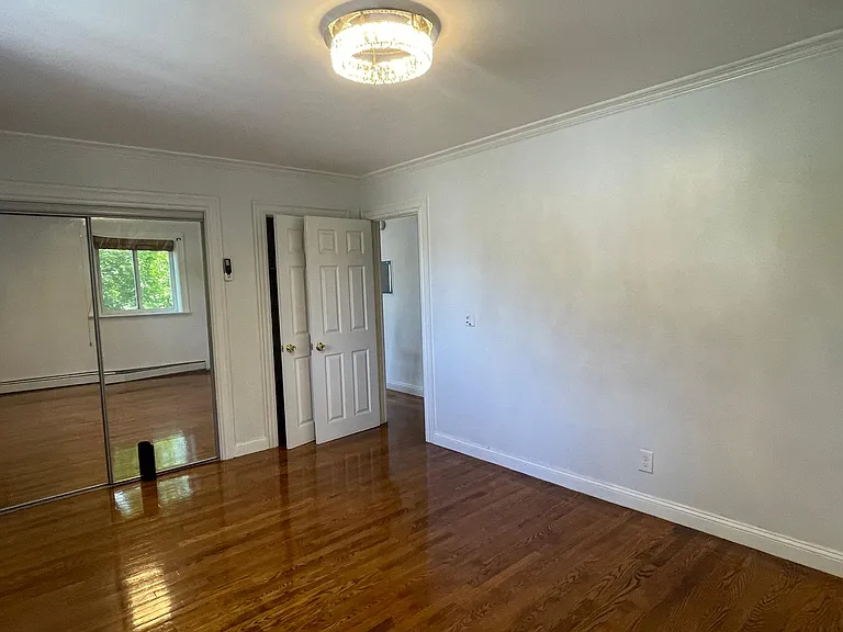 287 Commercial St #32 — Photo 16