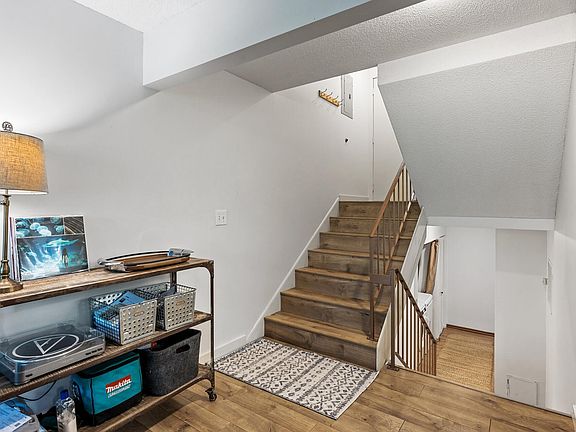 4th image of 8948 Neill Lake Rd #155E