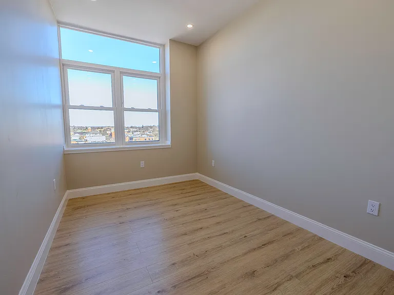 340 Main St #703 — Photo 11