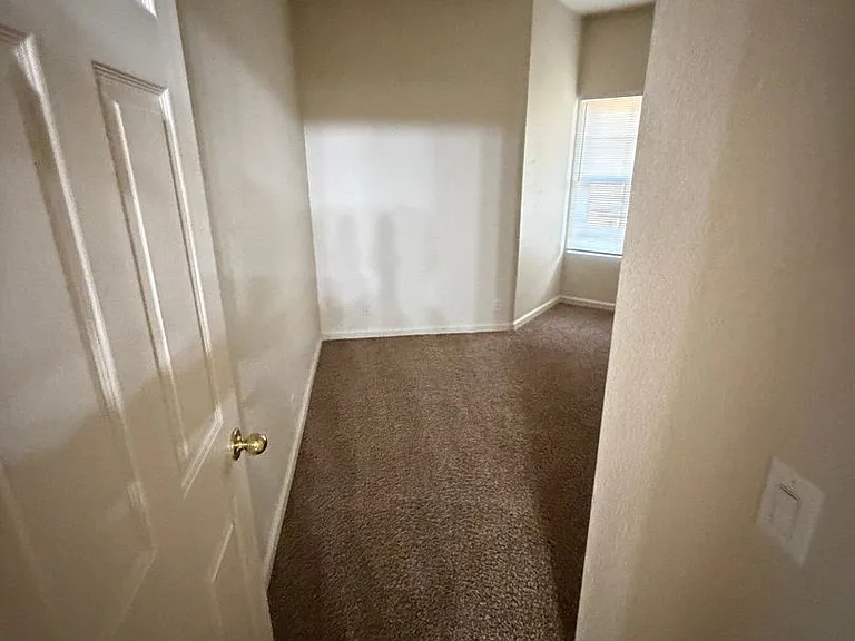 3533 Santiago Ave — Photo 7