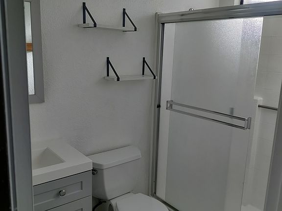 5th image of 37833 Echo Mountain Rd