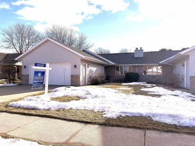 925 Pleasantview Ave, Little Chute, WI, 54140