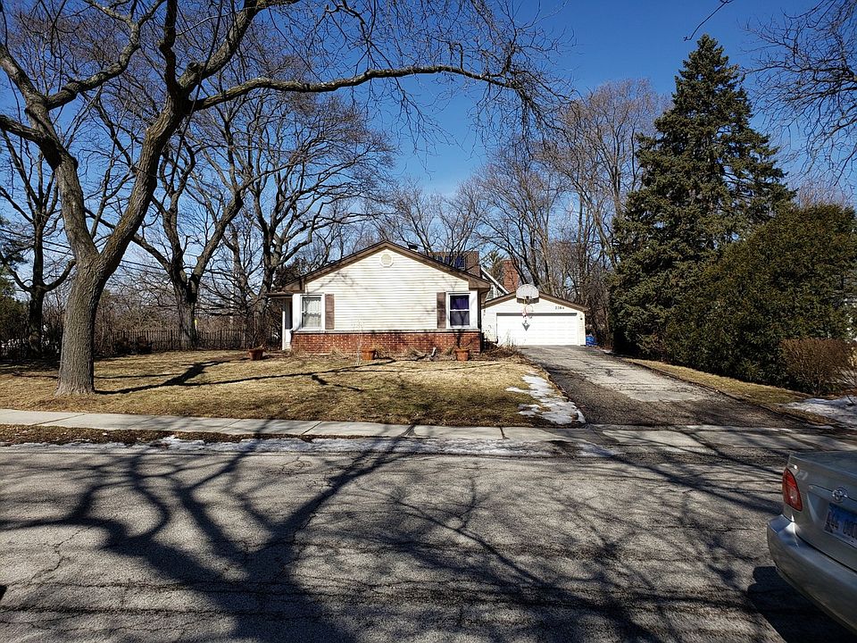 2nd image of 2384 Dehne Rd