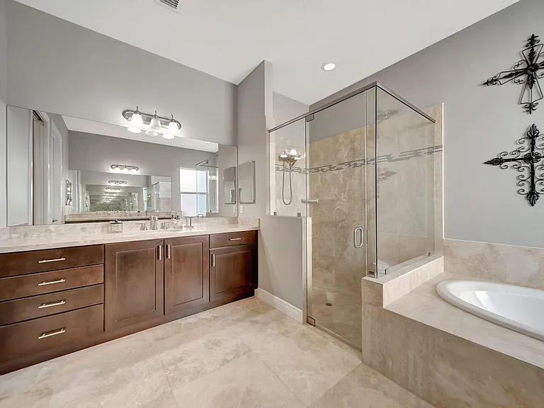 11844 NW 79th Ct — Photo 6