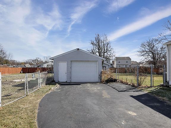 4th image of 2528 Dwiton Ct