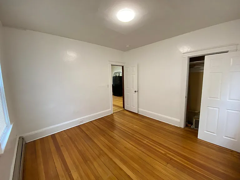 61 Pembroke Ave #1 — Photo 8