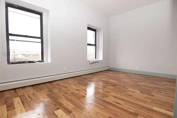 Rented by Bedford Brownstone Realty | media 22