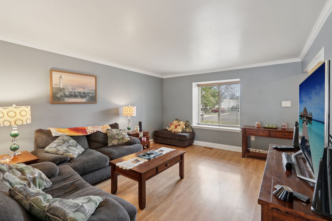 next background image