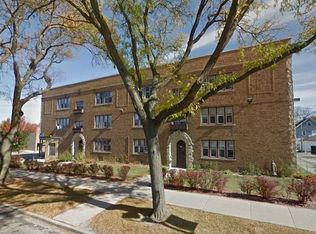 3066 N 49th St APT 6, Milwaukee, WI 53210