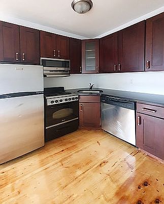 3rd image of 527 Nostrand Ave APT 2