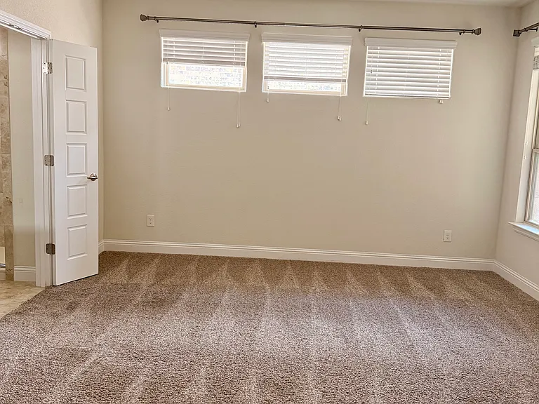 704 Boardwalk Way — Photo 13