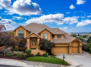 2916 Woodleigh Ln, Cameron Park, CA 95682