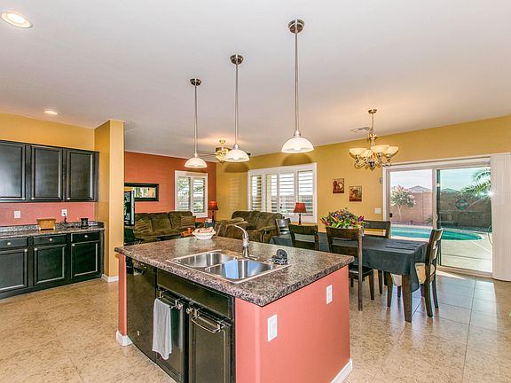 5th image of 40733 W Parkhill Dr