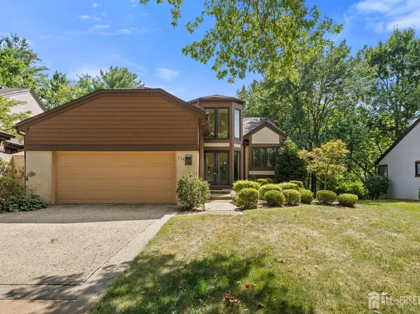 234 Sayre Dr, Princeton, NJ 08540