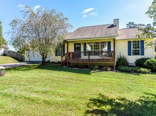 218 Shenendoah Dr, Friendsville, TN 37737