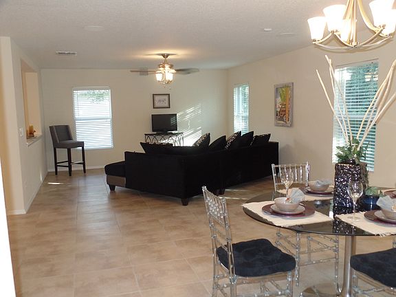 5th image of 79 Levee Ln