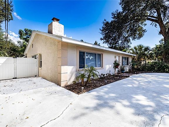 4th image of 4006 S West Shore Blvd