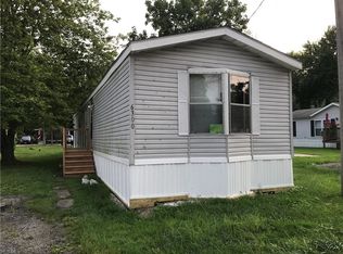 74 Martha Dr, Madison, OH 44057