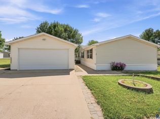108 S Cory Pl, Sioux Falls, SD 57110