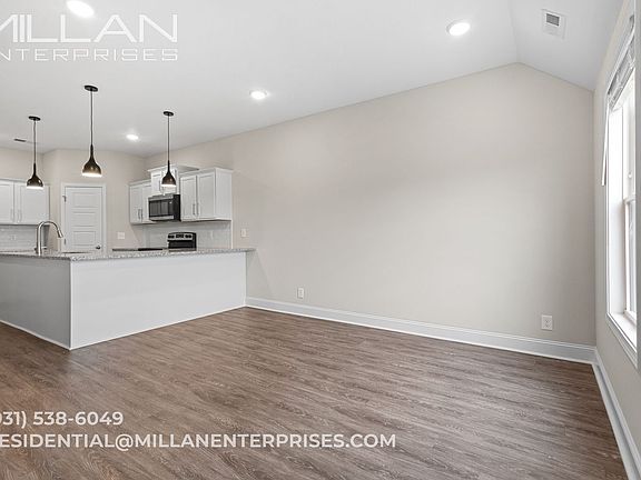 5th image of 208 Drayton Dr #G