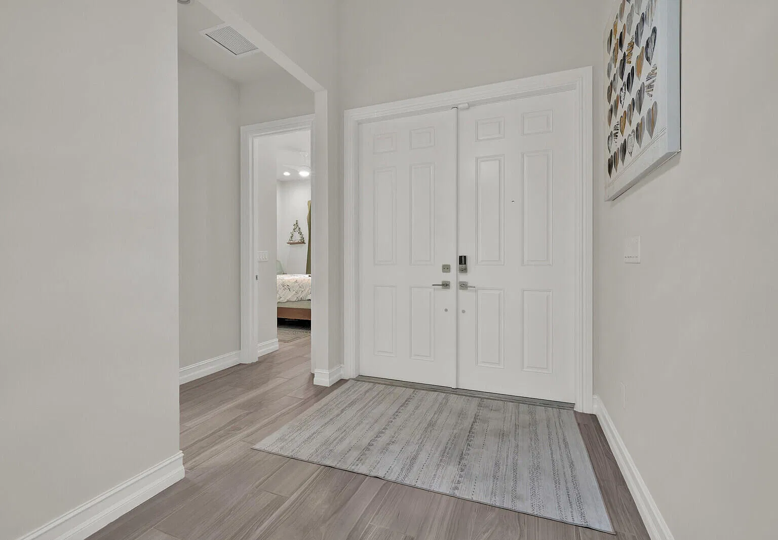 3 bed, 2.5 bath, 2807 sqft, $5,600 — Photo 3