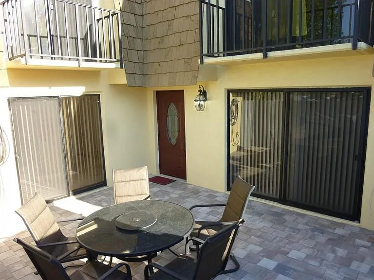 5542 Malt Dr — Photo 9