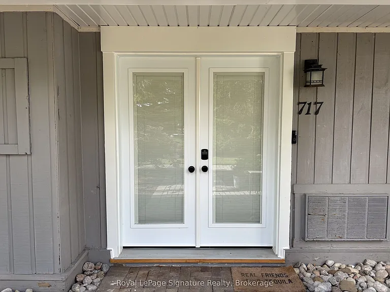 11 Dawson Dr #717 — Photo 26