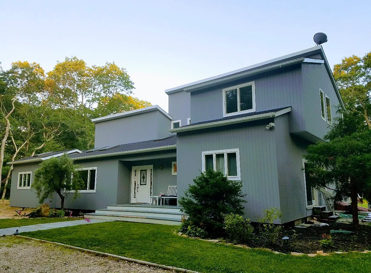 Beautiful Contemporary Summer Rental East Quogue South Mtk Hwy — Photo 1