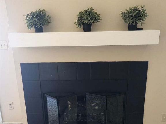 5th image of 5202 Bay Pointe Dr