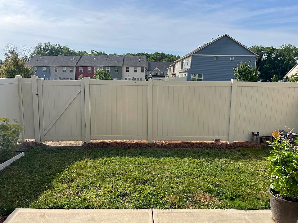 Private Fenced Backyard