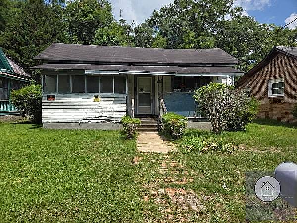 1st image of 212 W Jerger St