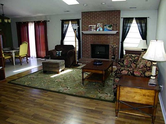 2nd image of 5495 James Blair Dr