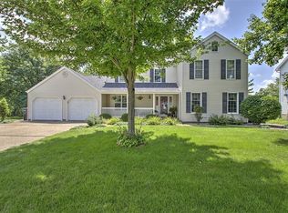 890 Stevens Creek Ln, Forsyth, IL